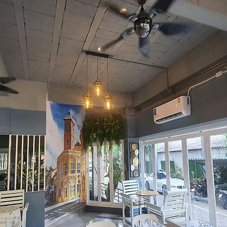 Nora Bukit Hotel Phuket Exterior foto